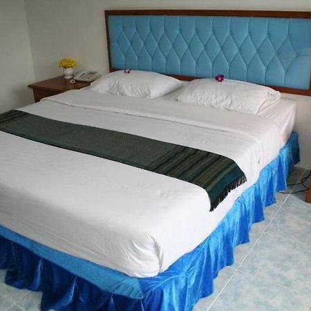 Chateau Chiangmai Hotel Чиангмай Екстериор снимка